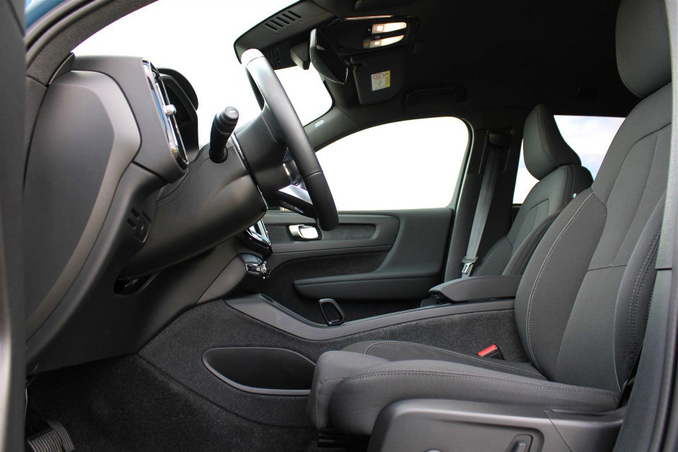 Volvo XC40 ReCharge Twin Plus 5d