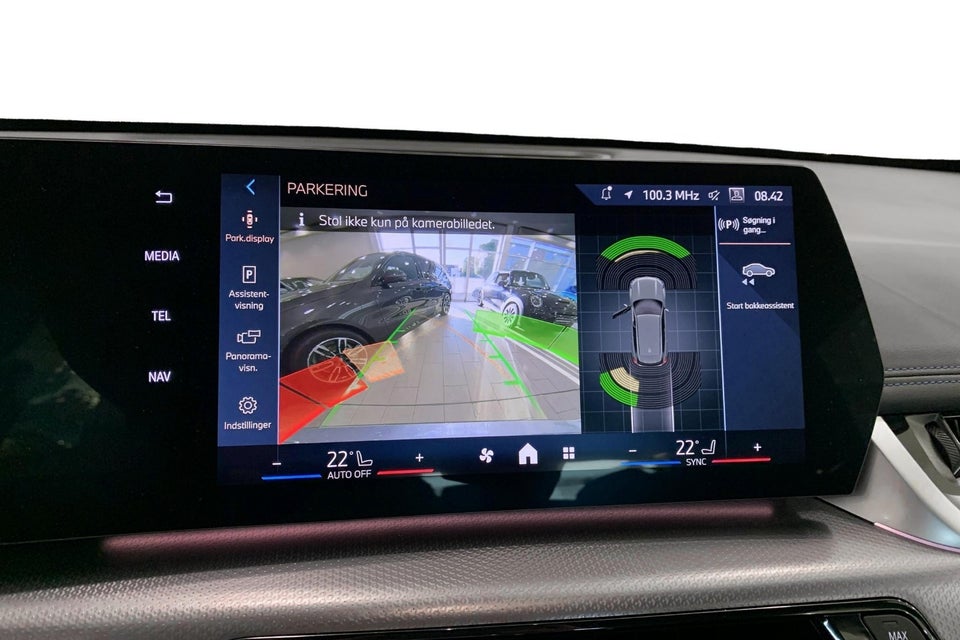 BMW iX1 eDrive20 M-Sport 5d