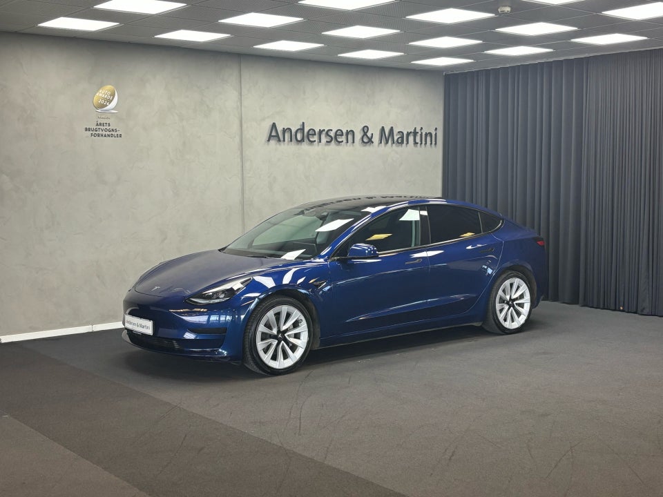 Tesla Model 3 RWD 4d