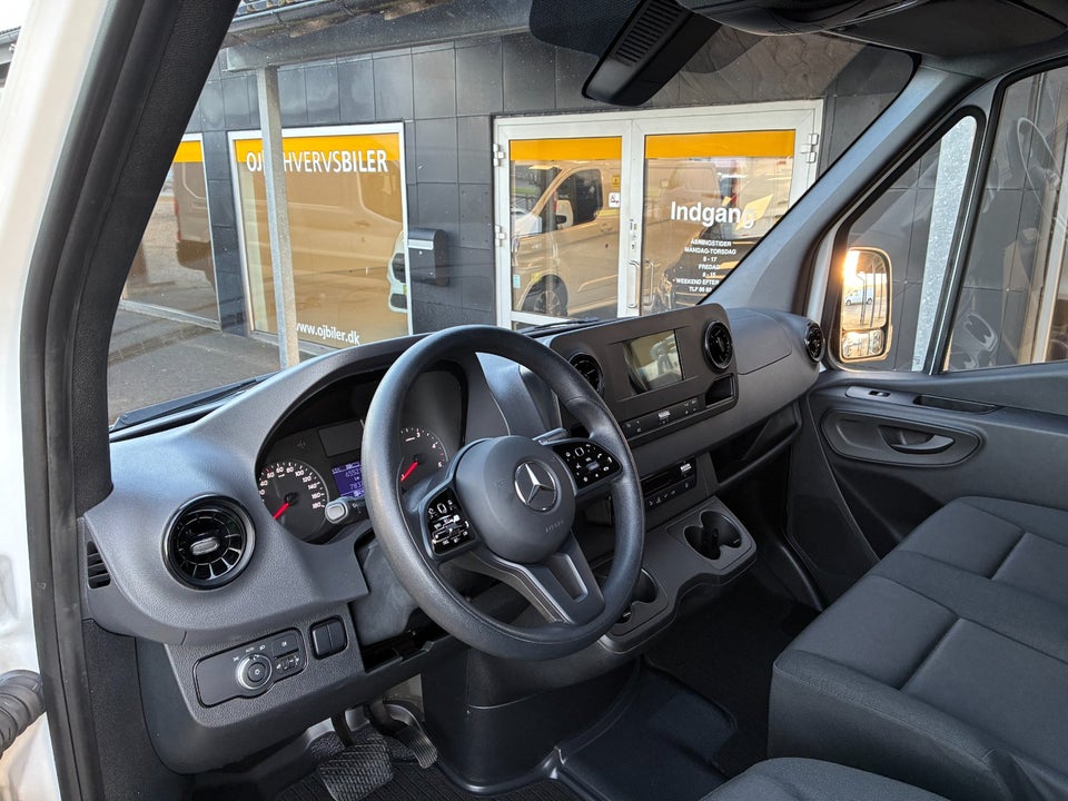 Mercedes Sprinter 317 2,0 CDi A2 Kassevogn aut. RWD