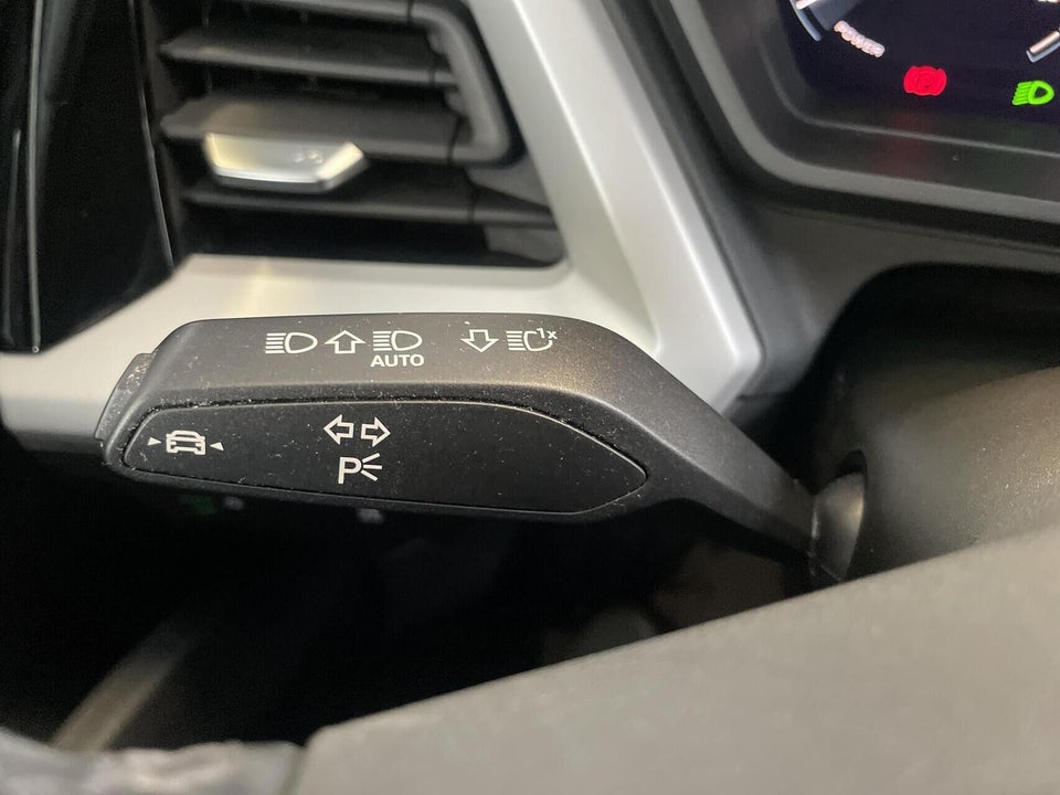 Audi Q4 e-tron 40 Attraction 5d