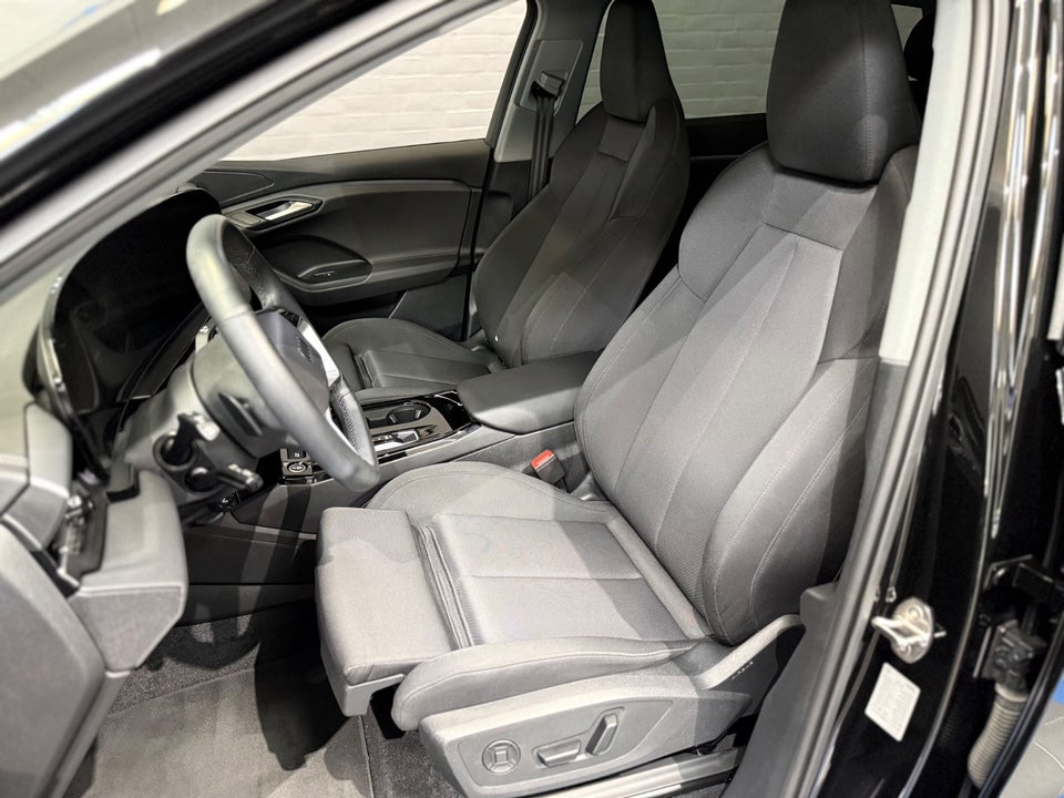 Audi Q6 e-tron S-line performance 5d