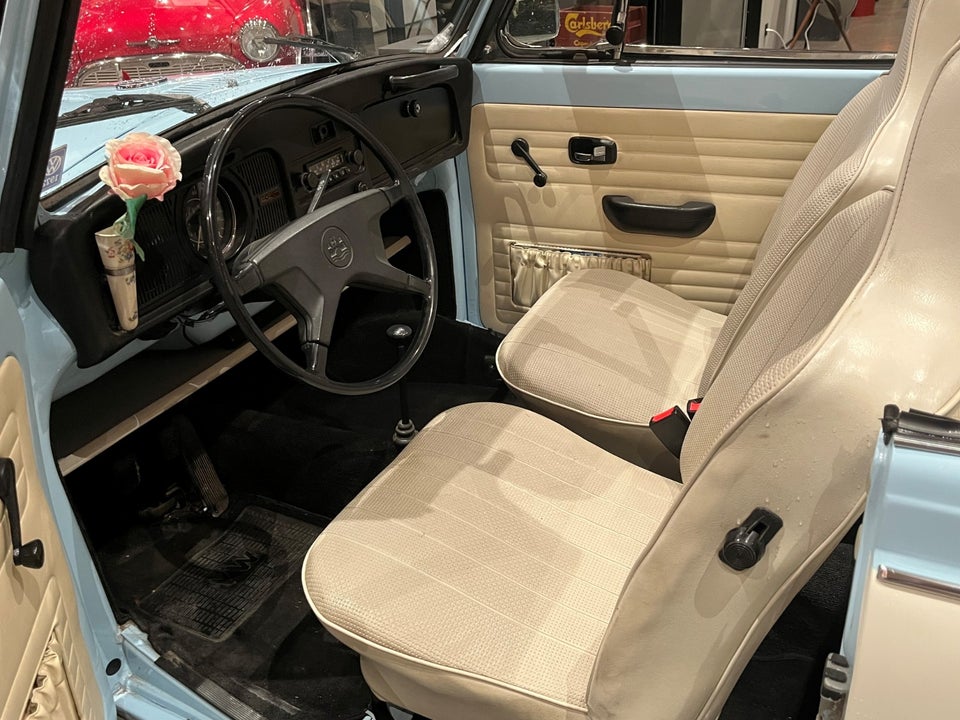 VW 1302 1,6 Cabriolet 2d