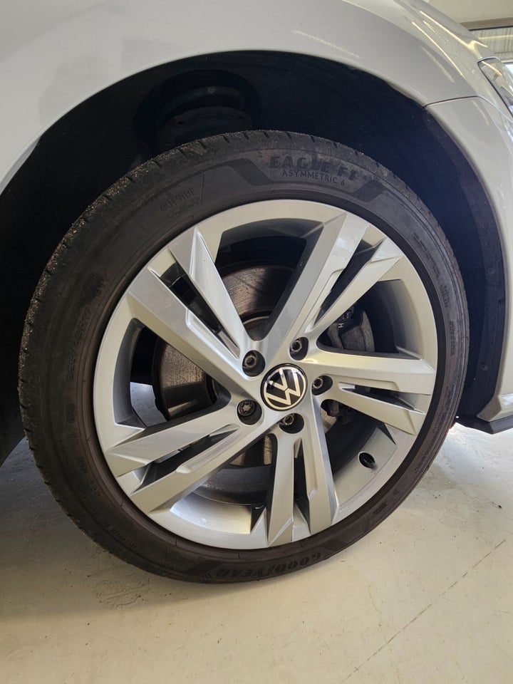 VW Golf VII 1,4 GTE DSG 5d