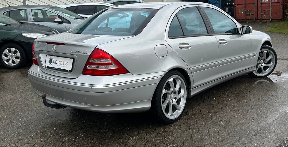 Mercedes C200 2,0 Kompressor Avantgarde aut. 4d