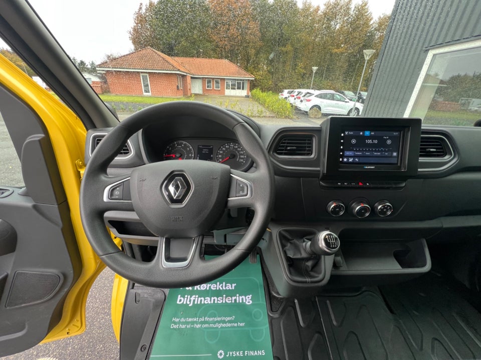 Renault Master IV T35 2,3 dCi 145 L3 Chassis RWD