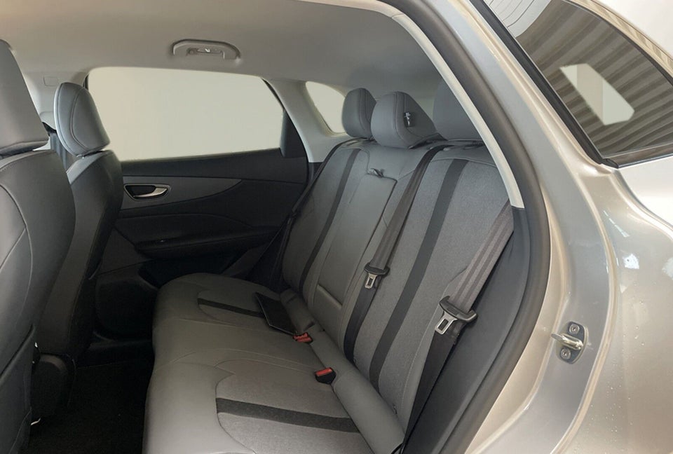 MG MGS5 64 Luxury 5d