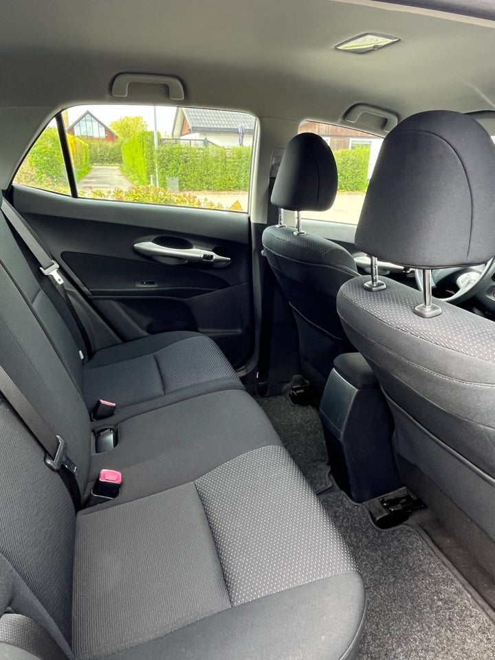 Toyota Auris 1,6 T2 5d