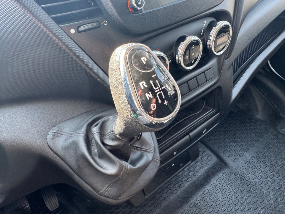 Iveco Daily 3,0 35S17 12m³ Van AG8
