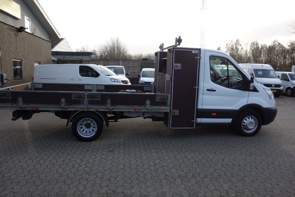 Ford Transit 470 L4 Chassis 2,0 TDCi 170 Trend H1 RWD