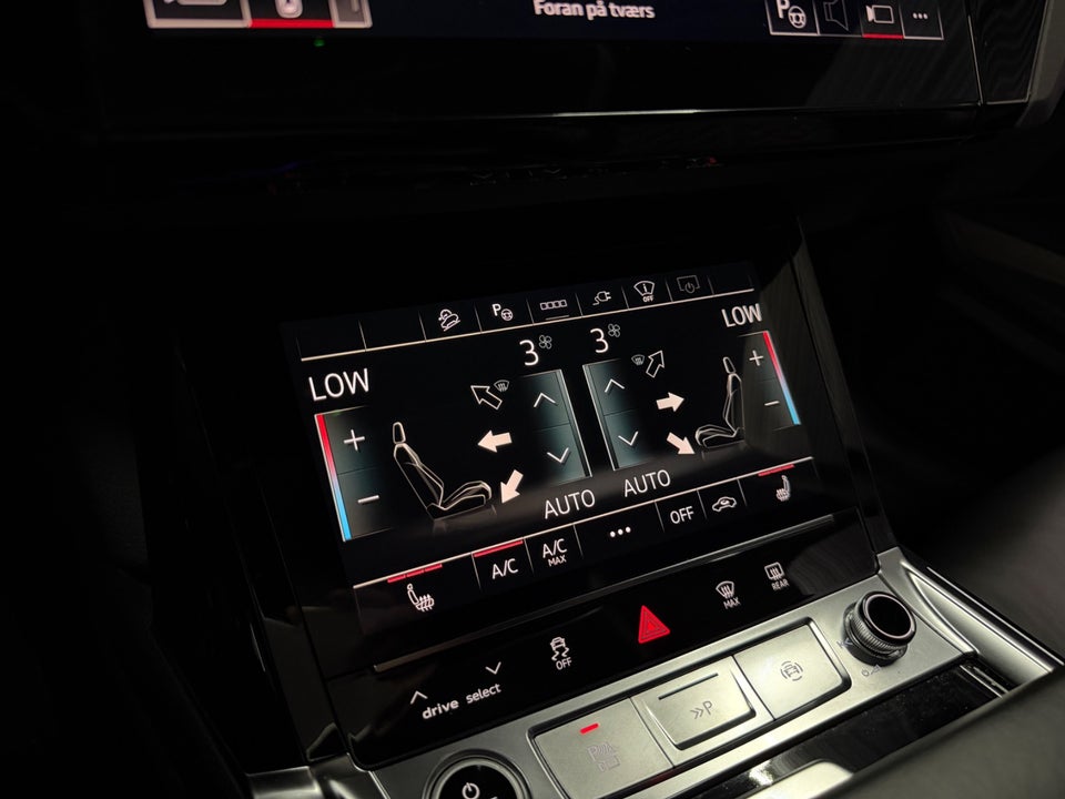 Audi Q8 e-tron 55 S-line Black Edition quattro 5d