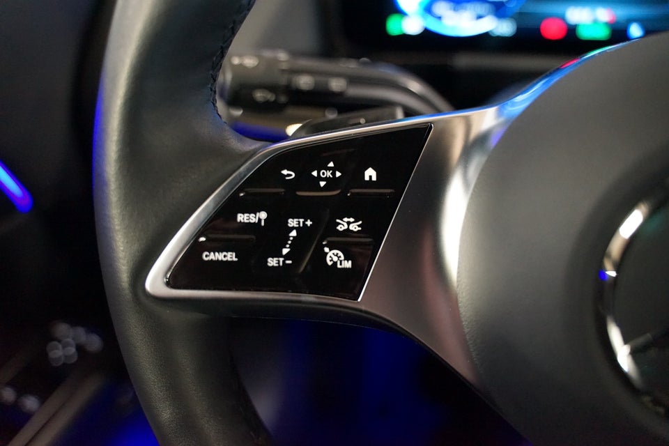 Mercedes EQA250+ Progressive 5d