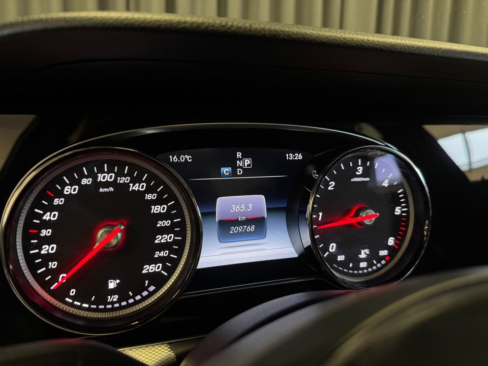 Mercedes E220 d 2,0 Avantgarde aut. 4d