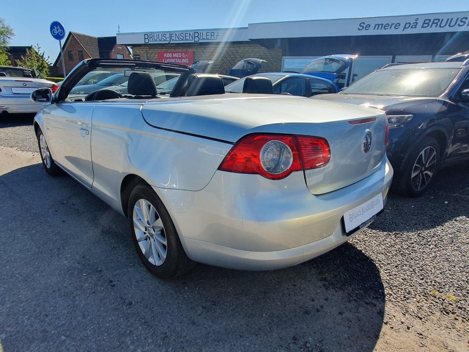 VW Eos 2,0 FSi 2d