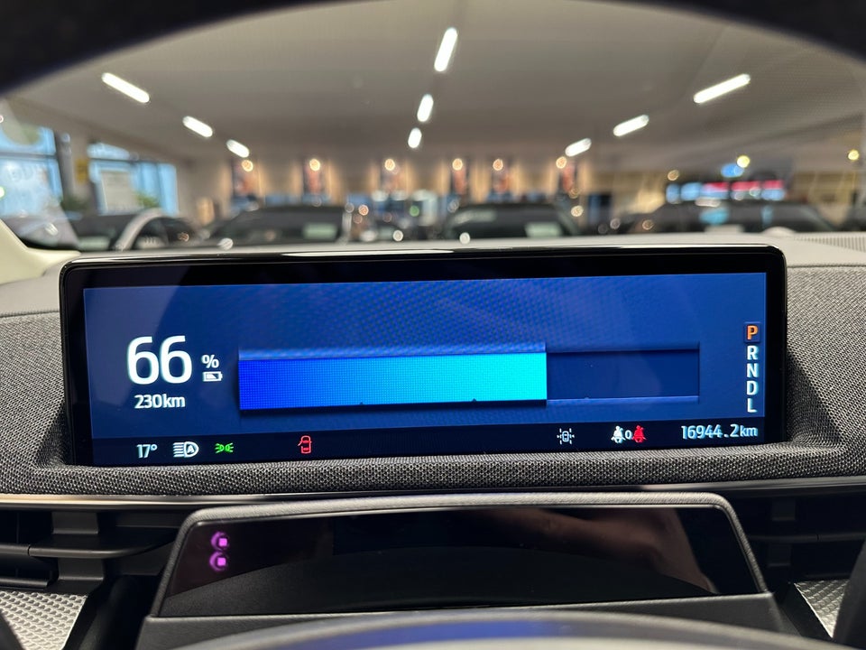 Ford Mustang Mach-E 75 Premium Standard Range 5d