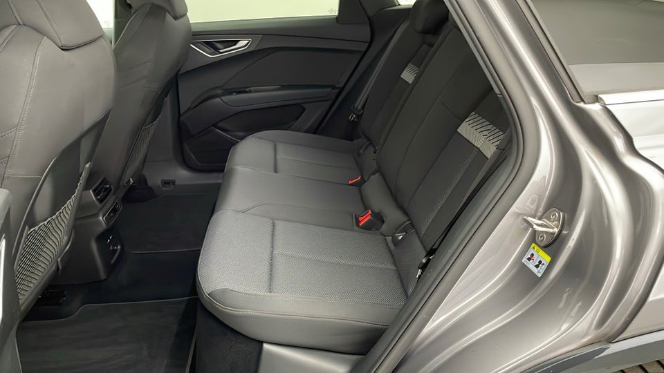 Audi Q4 e-tron 45 Attitude quattro 5d