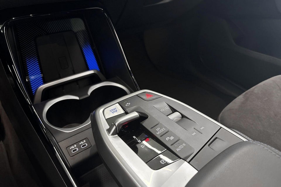 BMW iX1 eDrive20 M-Sport 5d
