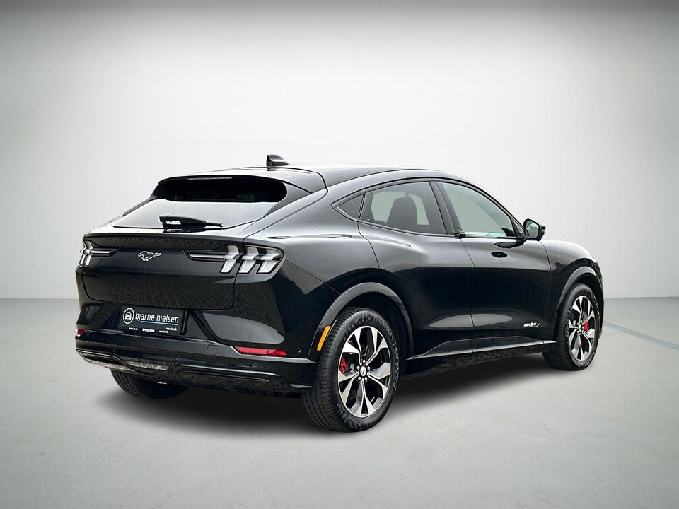 Ford Mustang Mach-E 98 Premium Extended Range 5d