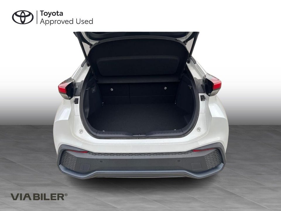 Toyota C-HR 2,0 Plug-in Hybrid Style 5d