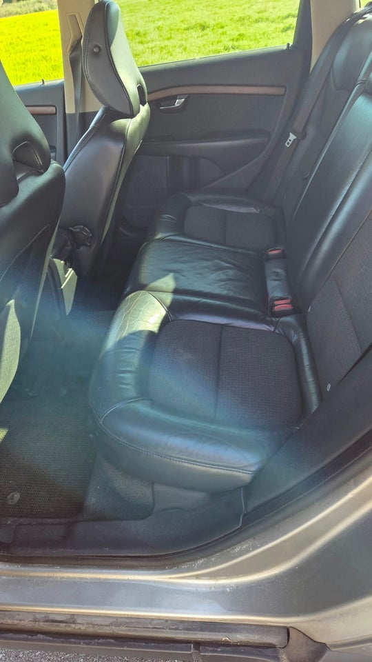 Volvo V70 2,0 D Momentum 5d