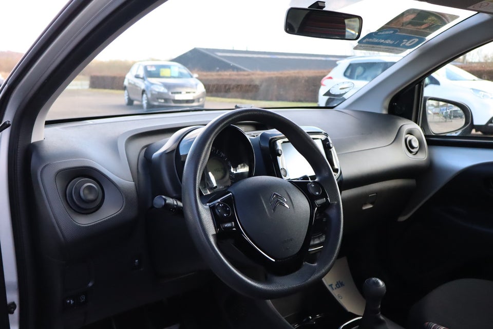 Citroën C1 1,0 VTi Street+ 5d