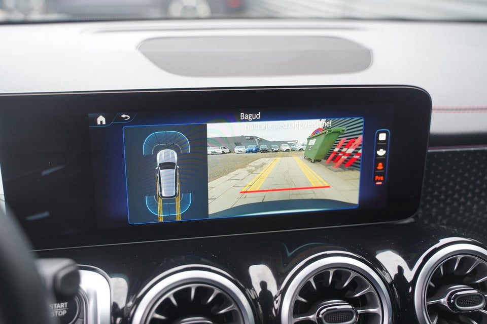 Mercedes EQB250+ AMG Line 5d