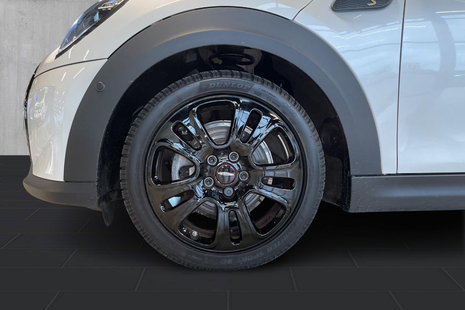 MINI Cooper SE Maximise 3d