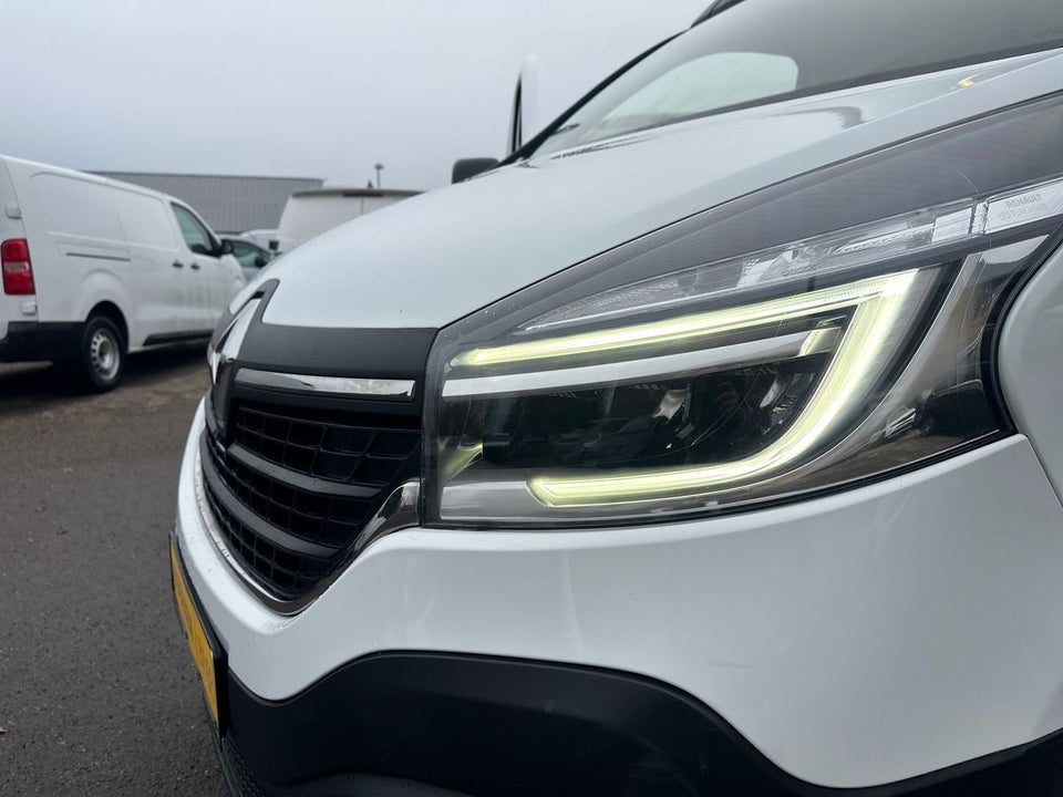 Renault Trafic 2,0 dCi 150 L2H2 Tekno