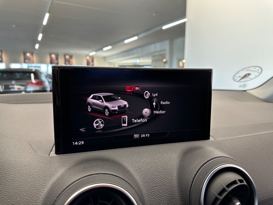 Audi Q2 30 TFSi Prestige 5d