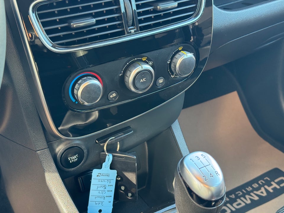 Renault Clio IV 0,9 TCe 90 Zen Sport Tourer 5d