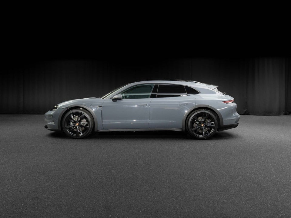 Porsche Taycan 4 Performance+ Cross Turismo 5d