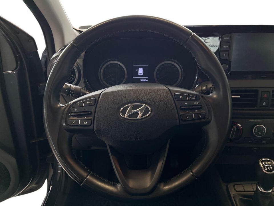 Hyundai i10 1,0 MPi Essential 5d