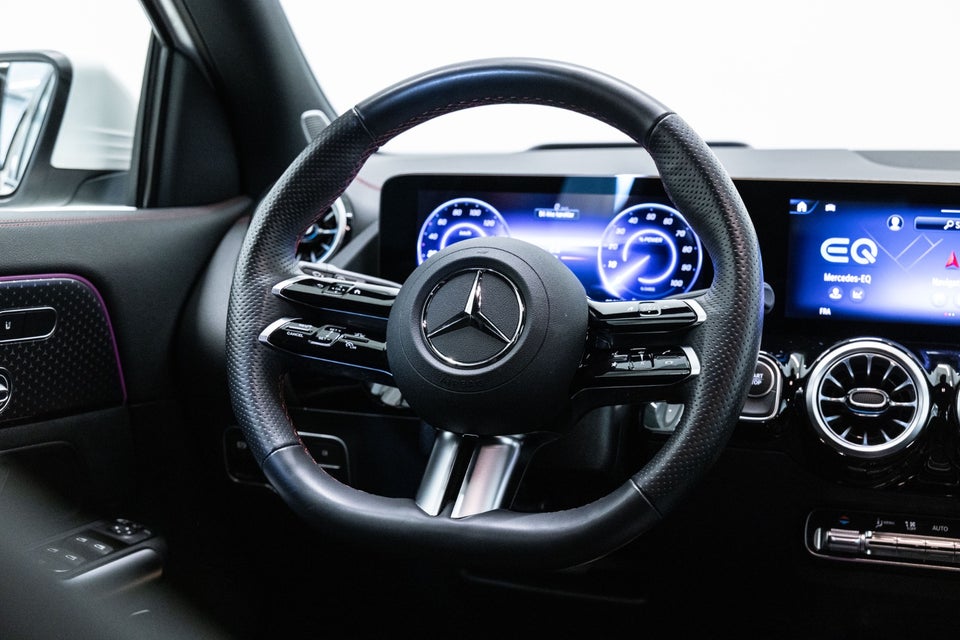 Mercedes EQA350 AMG Premium 4Matic 5d