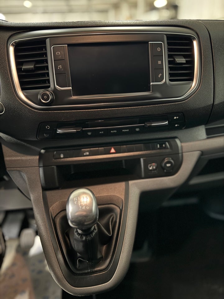 Peugeot Expert 2,0 BlueHDi 120 L3 Premium  Van