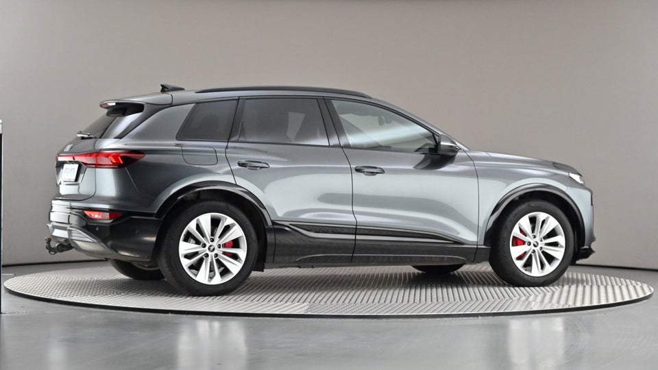 Audi Q6 e-tron Progress plus quattro 5d