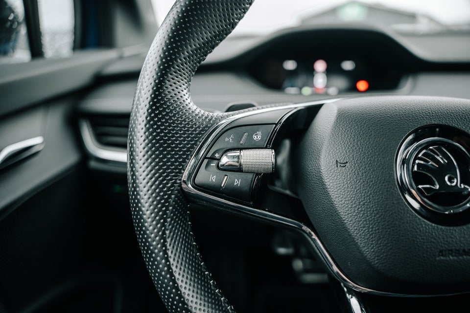 Skoda Enyaq 60 iV Sportline 5d