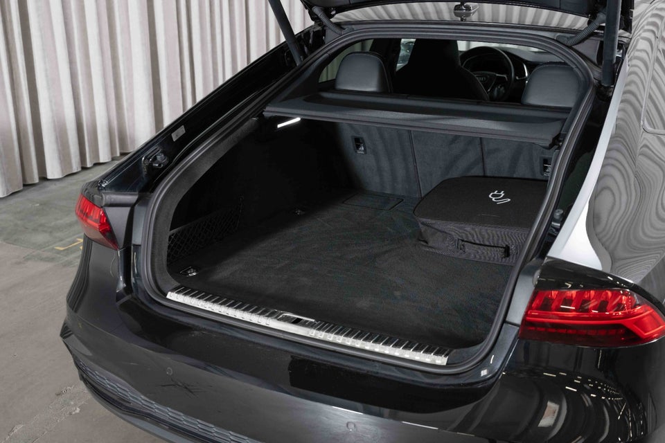 Audi A7 55 TFSi e S-line Sportback quattro S-tr. 5d