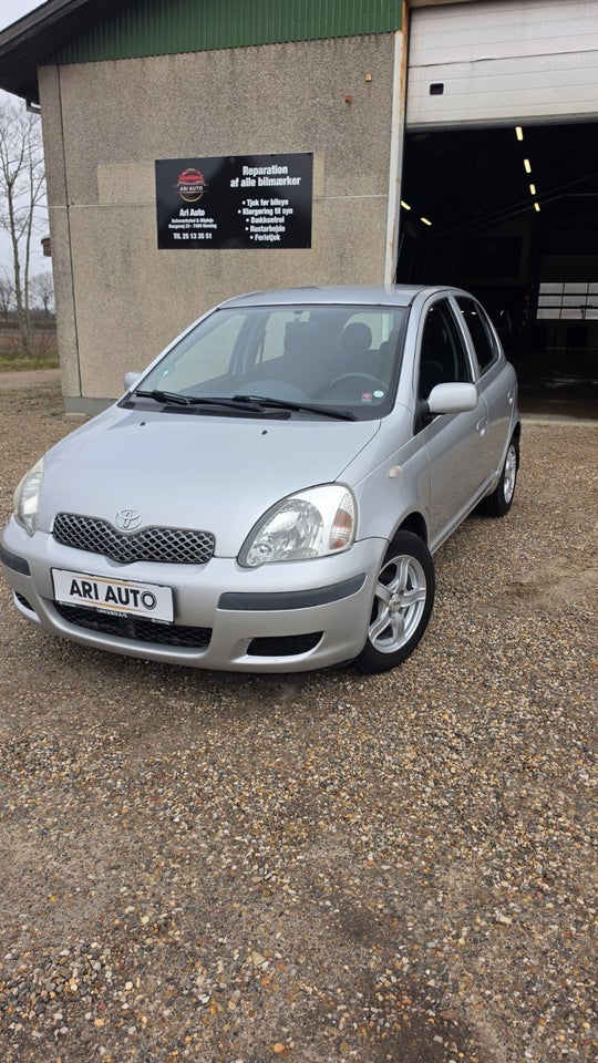 Toyota Yaris 1,0 Terra MMT 3d