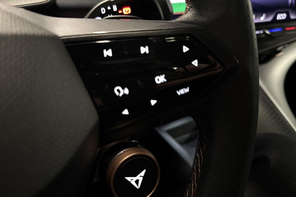 Cupra Tavascan 77 Adrenaline 5d