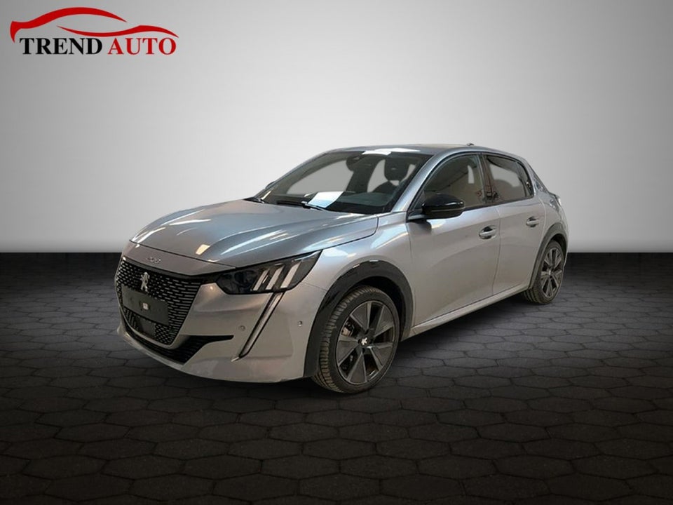 Peugeot e-208 50 GT 5d