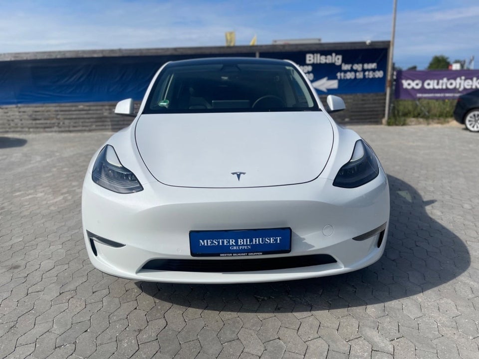 Tesla Model Y Long Range AWD 5d