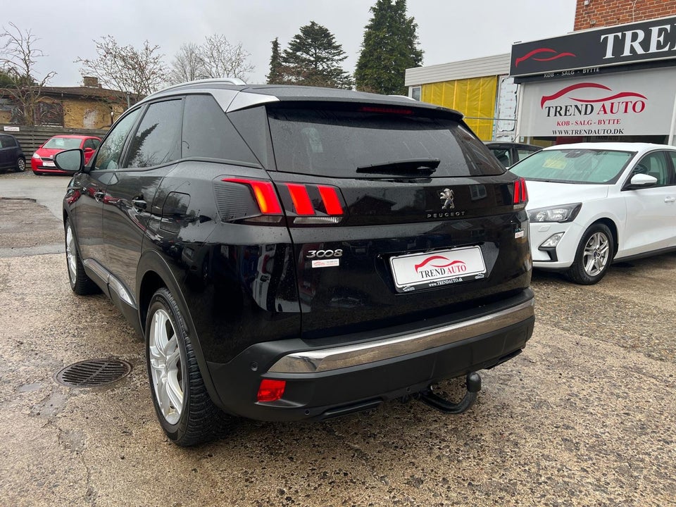 Peugeot 3008 1,6 Hybrid Allure LTD EAT8 5d