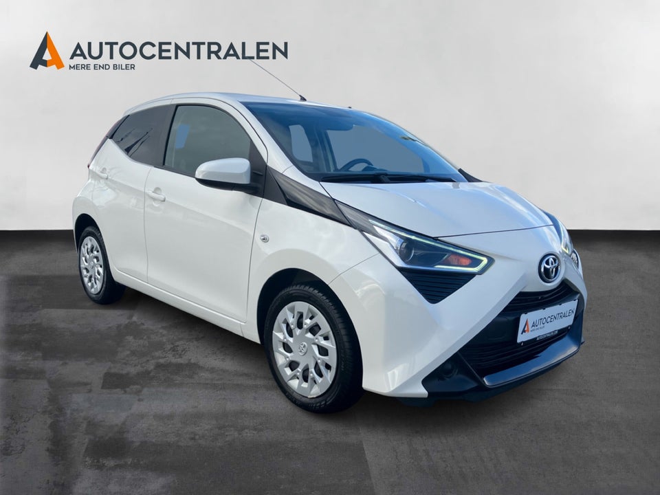 Toyota Aygo 1,0 VVT-i x-pression 5d