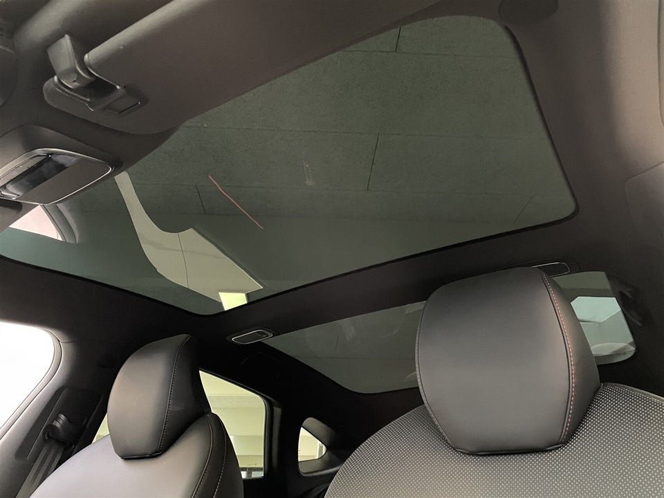 Xpeng P7 Long Range 4d