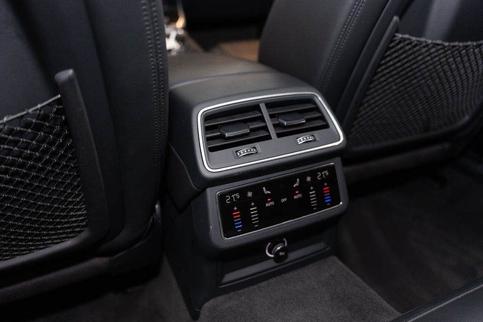 Audi A6 40 TDi Sport Avant quattro S-tr. 5d