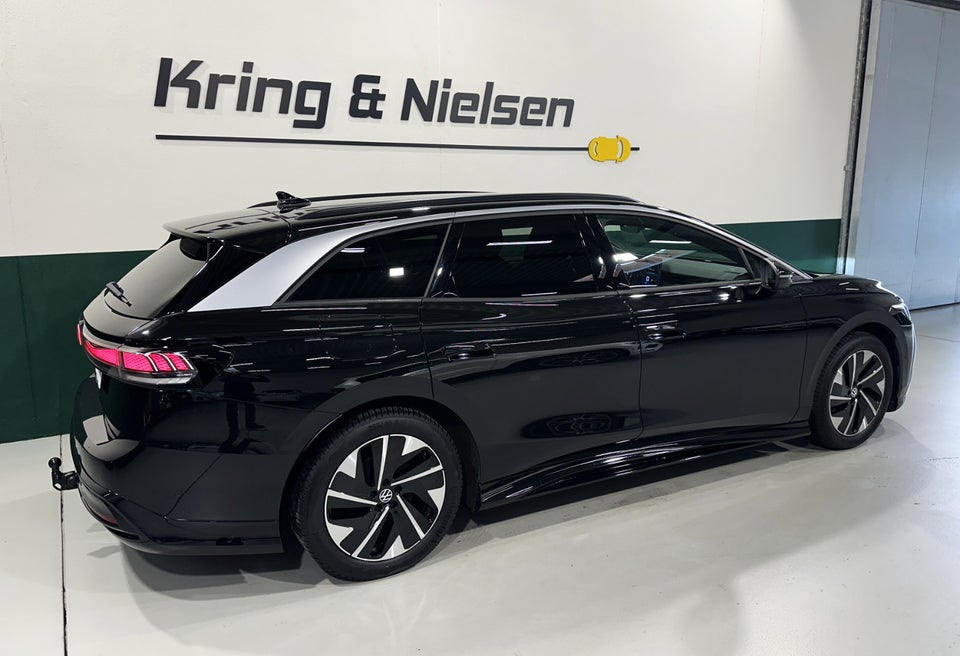 VW ID.7 77 Pro Tourer 5d