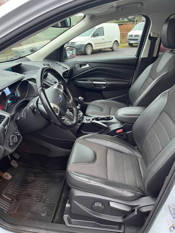 Ford Kuga 1,5 SCTi 150 Titanium 5d