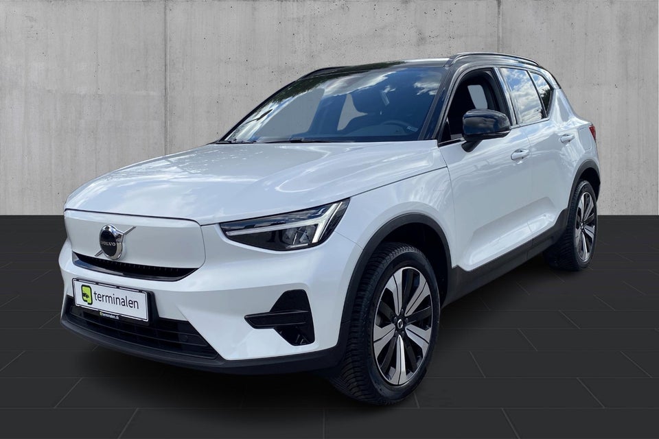 Volvo XC40 ReCharge Twin Plus 5d