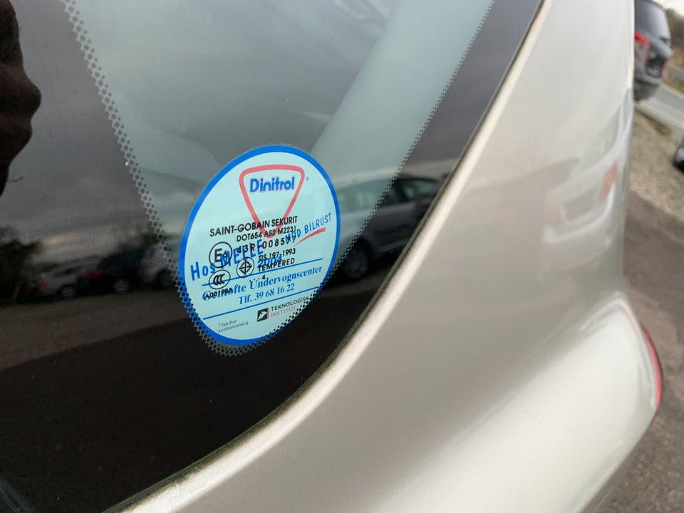 Mazda 3 1,6 Touring+ 5d