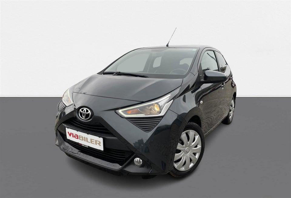 Toyota Aygo 1,0 VVT-i x-press x-shift 5d